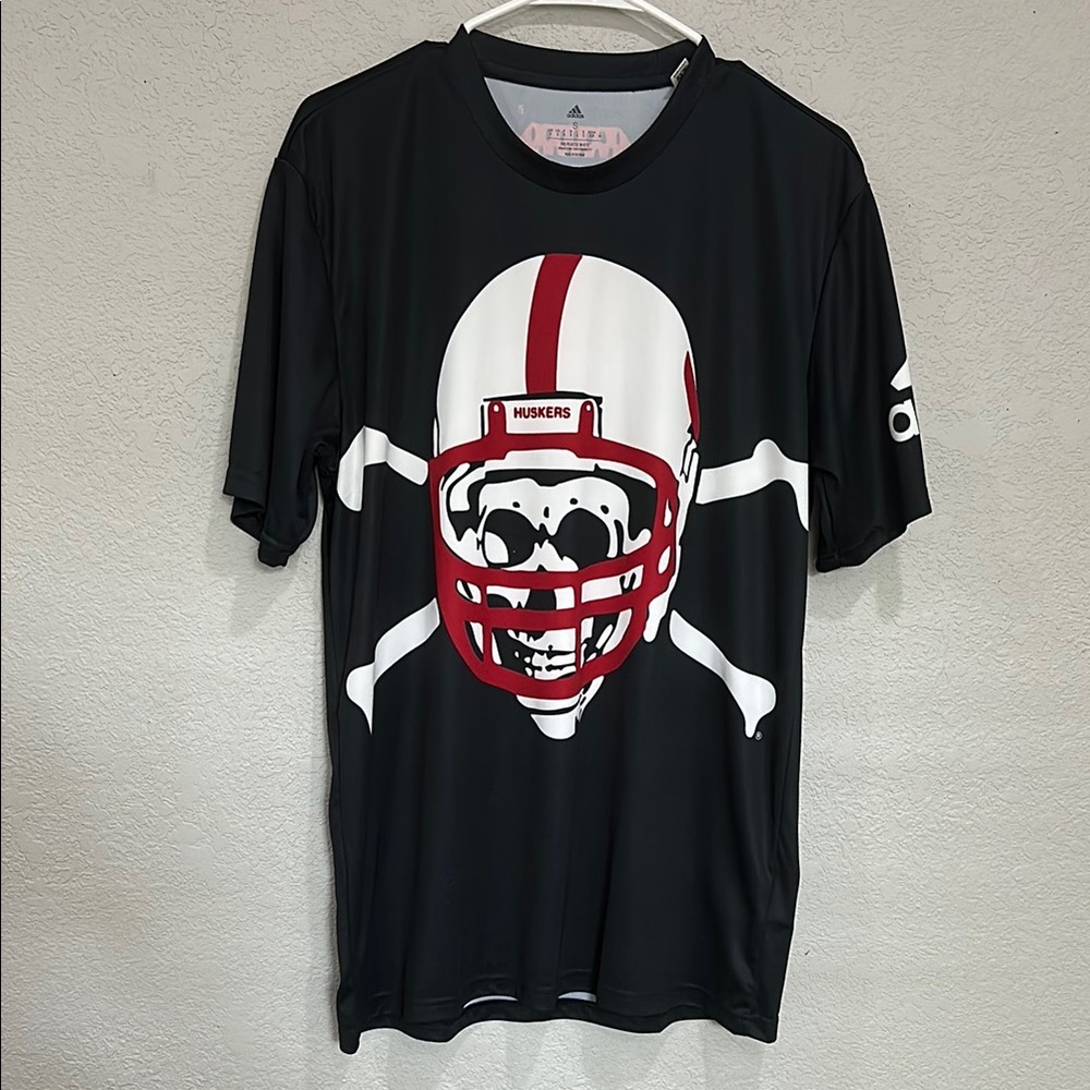 Adidas Black T-Shirt with Red Skull Graphic